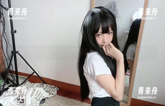 51酱 限量版51酱靡烟图包火热下载中,快来获取你的珍藏!.txt