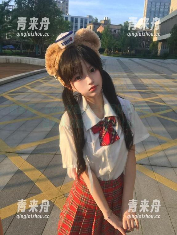 Cool文茜 微密圈 - Cool文茜泳装美图原图壁纸,谁说夏天只能晒太阳?.txt