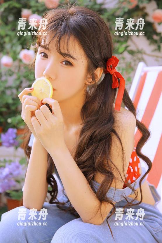 Feilin嗲囡囡-李筱乔jo Feilin嗲囡囡 - 别样青春:李筱乔jo校服美图合集,记录校园生活的点滴美好.txt