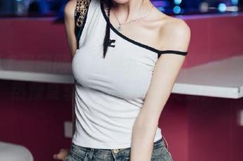 GIRLT果团网 – 松果儿泳衣写真网盘合集：热辣夏季不可错过的美照！.txt