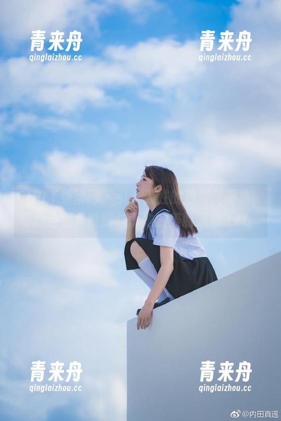 GIRLT果团网 - 引人入胜的糖果儿图集，精选温柔时刻共享她的美丽蜕变.txt