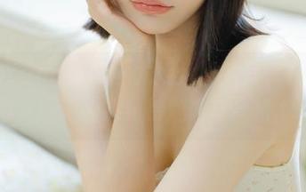 HuaYang花漾 – 尤妮丝奶牛写真在线合集，探索她的独特魅力与风格.txt