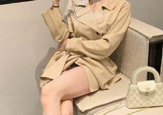 HuaYang花漾 – 原图大放送：玥儿玥er长腿写真，简直是对视觉的一场毒害！.txt