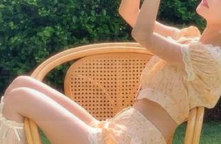 HuaYang花漾 – 瞩目高清作品，顾欣怡比基尼写真：让每个角度都闪耀独特魅力.txt
