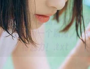 HuaYan花の颜 – 最新伊小七MoMo日常美照合集：温暖每一个瞬间，记录她的独特魅力！.txt