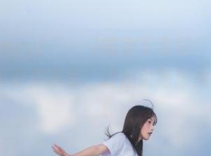 探索Jenny(정제니)的水下奇幻：DJAWA游泳课资源图集，让心灵随泳池波荡.txt