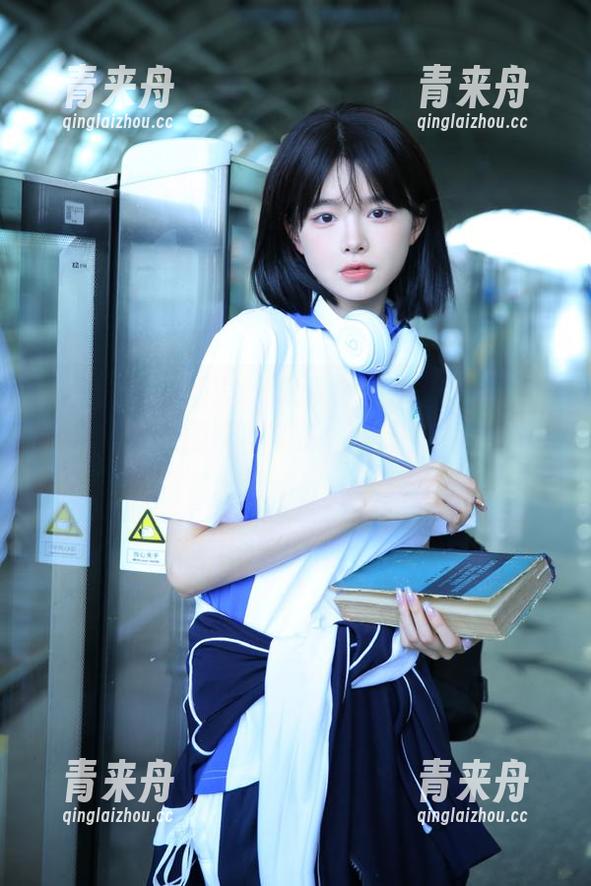 LeYuan星乐园-莎莎Sasa LeYuan星乐园 - 探索莎莎Sasa校园图包:最美校园瞬间资源,记录青春的每一份感动!.txt