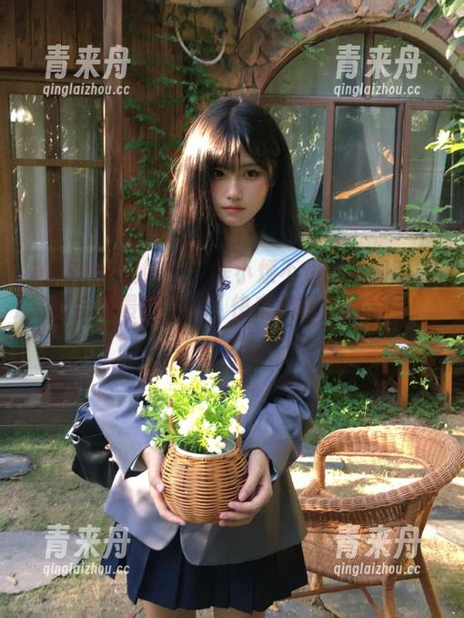 MiStar魅妍社 - 程小烦不烦超养眼网袜写真合集最新上线，快来欣赏她的美丽！.txt