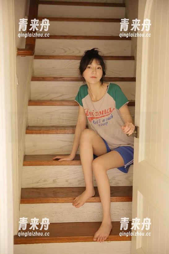 MiiTao蜜桃社-伊素妍 MiiTao蜜桃社 - 伊素妍女神写真集:精选作品呈现她的多面魅力.txt