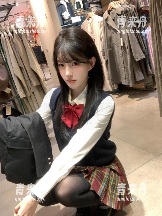 MiiTao蜜桃社-琉璃lily MiiTao蜜桃社 - 琉璃lily黑白作品大盘点,无圣光的图片里竟然蕴藏了这些暗示!.txt