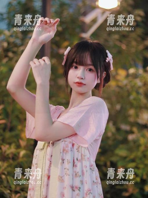 MiiTao蜜桃社-默默Momo MiiTao蜜桃社 - 演绎私拍美腿的默默Momo:独家合集,记录每一次惊艳瞬间.txt