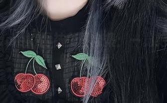 同款Sameki网袜美图合集：一览绝美写真魅力.txt