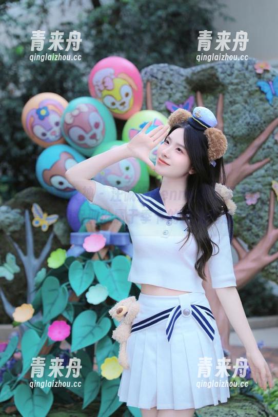 TGOD推女神 - 汪佩妮Penny的夏天美图分享，捕捉那份属于季节的迷人气息.txt