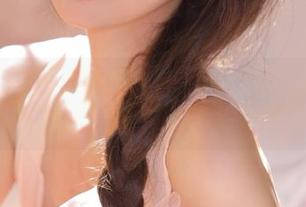 TouTiao头条女神 – 从萌琪琪的视角看秘书生活：写真原图与精彩图集汇聚.txt