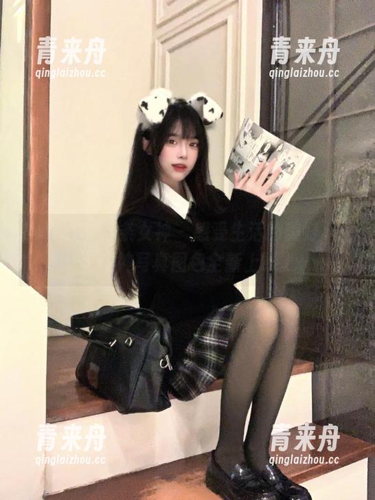 TouTiao头条女神 - 感受生活的美好，陈宇熙女神写真图包全新上线.txt