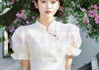 UGirls尤果网 – 网袜上的迷思：周妍希写真的幽默合集与乐趣图册.txt