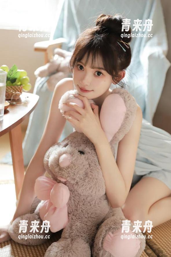 UGirls尤果网-张雪馨 UGirls尤果网 - 探索张雪馨双人写真图册,感受她与伙伴的快乐时尚之旅!.txt