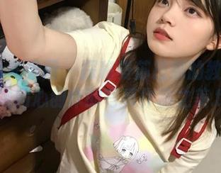 UGirls尤果网 – 探秘曼苏拉娜的教室：体验她用心创作的写真作品之美.txt
