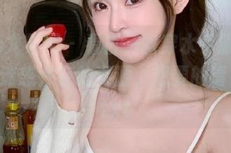 UGirls尤果网 – 看白一晗穿水手服，真是时尚与迷惑并存的资源，想要的请自取！.txt