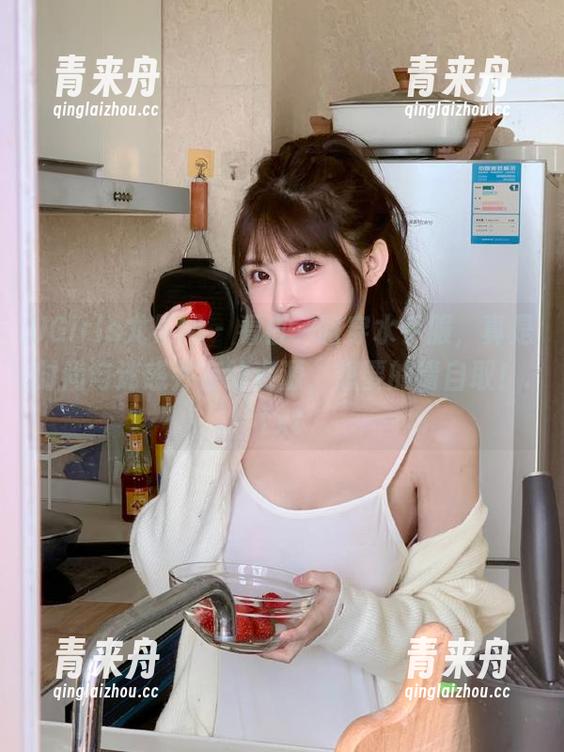 UGirls尤果网-白一晗 UGirls尤果网 - 看白一晗穿水手服,真是时尚与迷惑并存的资源,想要的请自取!.txt
