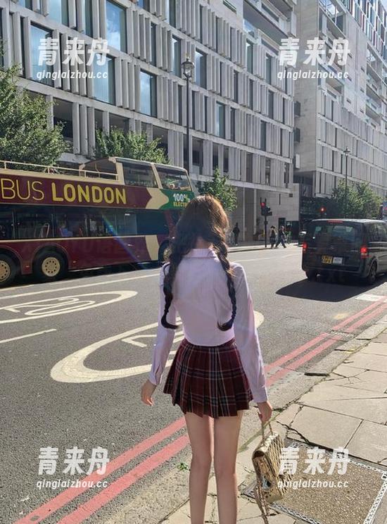 XIAOYU语画界-徐莉芝 XIAOYU语画界 - 把徐莉芝的居家写真带回家,免费下载,享受不一样的日常.txt