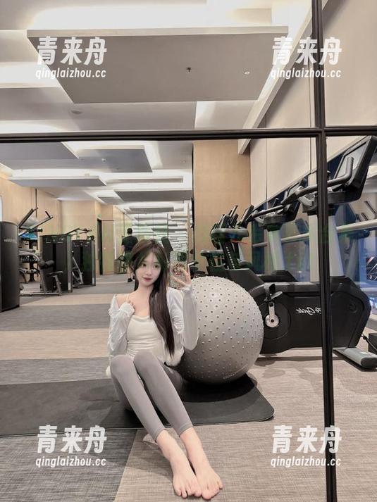 XINGYAN星颜社-刘钰儿 XINGYAN星颜社 - 刘钰儿毛衣艺术合集,独特图片彰显个性与风格.txt