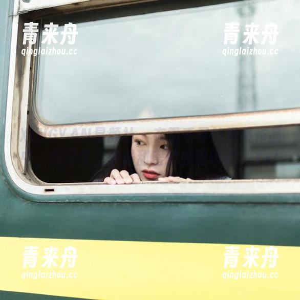 XINGYAN星颜社-雪千寻 XINGYAN星颜社 - 在雪千寻的眼镜作品中,探寻生活中最甜蜜的原图瞬间!.txt