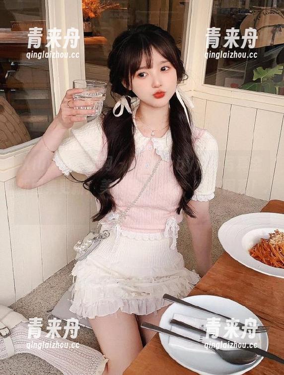 Xiuren秀人网-M梦baby Xiuren秀人网 - M梦baby户外写真全新图集更新:美得让人心动,快来围观!.txt