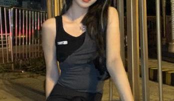 Xiuren秀人网 – 精选千夜未来双人套图，展现两人世界的独特魅力.txt
