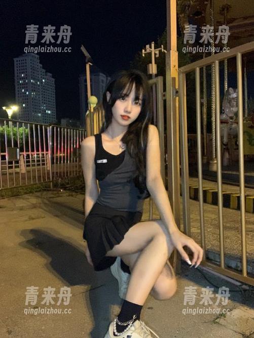 Xiuren秀人网 - 精选千夜未来双人套图，展现两人世界的独特魅力.txt