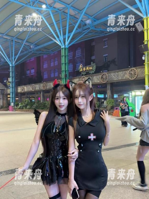 Xiuren秀人网-周慕汐baby Xiuren秀人网 - 捕捉瞬间的美,周慕汐baby高清泳池作品让你沉醉其中.txt