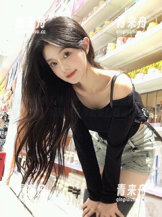 Xiuren秀人网 - 收藏必备！唐翩翩女友写真壁纸，瞬间提升你的桌面颜值！.txt