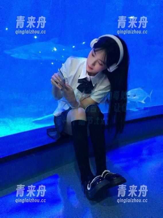 Xiuren秀人网-姚若兮vay Xiuren秀人网 - 双人美图的奇妙旅程:姚若兮vay倾心制作的合集,让你沉醉于每一个细节.txt