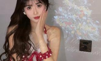 Xiuren秀人网 – 追踪娜露的时尚之路：网袜写真下载，彰显个性与优雅！.txt
