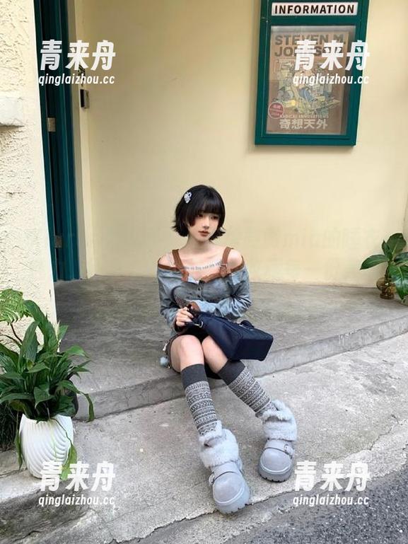 Xiuren秀人网-徐微微mia Xiuren秀人网 - 发现徐微微mia的睡衣魅力,网盘合集让你轻松收藏每一份美好!.txt