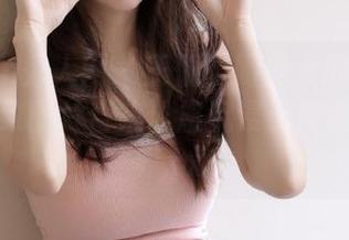 Xiuren秀人网 – 王俪丁呀修女的视觉盛宴：精致图片合集让您沉浸于她的艺术世界.txt