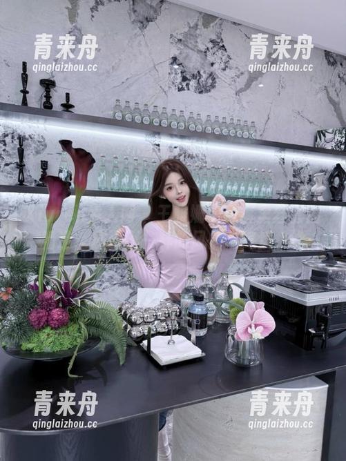 Xiuren秀人网-王雅姗是我 Xiuren秀人网 - 王雅姗是我裤里丝套图精选,展现不一样的风情与气质.txt