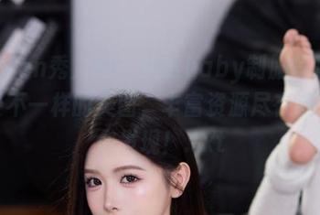 Xiuren秀人网 – 瑶瑶baby制服写真，感受不一样的美图，丰富资源尽在这里等你发现！.txt