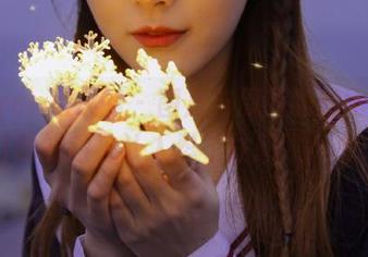 Xiuren秀人网 – 图片与原图的对比，甜白酱的旅拍让人忍不住感叹！.txt