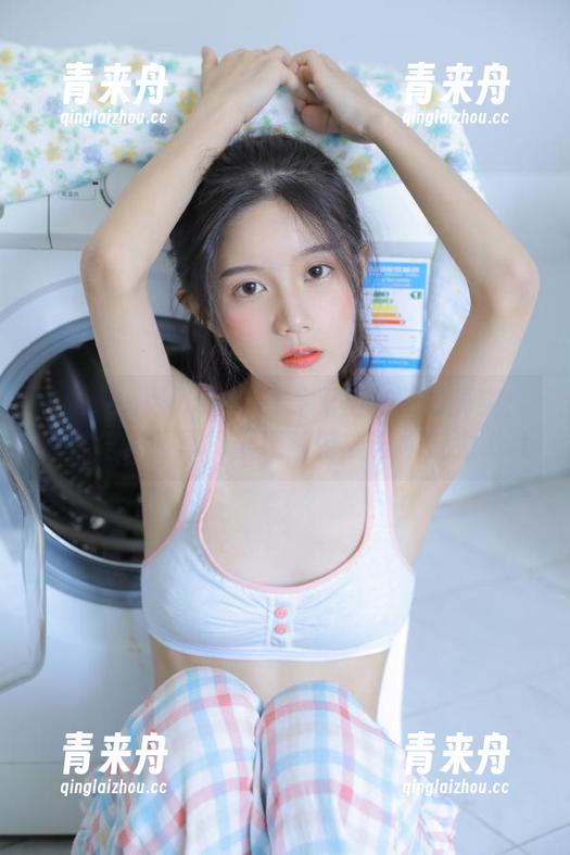 Xiuren秀人网-舒林培 Xiuren秀人网 - 感受无圣光下的真实:舒林培美脚写真展现独特的艺术魅力.txt