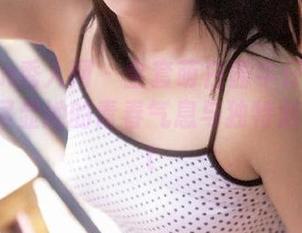 Xiuren秀人网 – 全套萌白酱牛仔裤写真，图片尽显她的青春气息与独特魅力！.txt