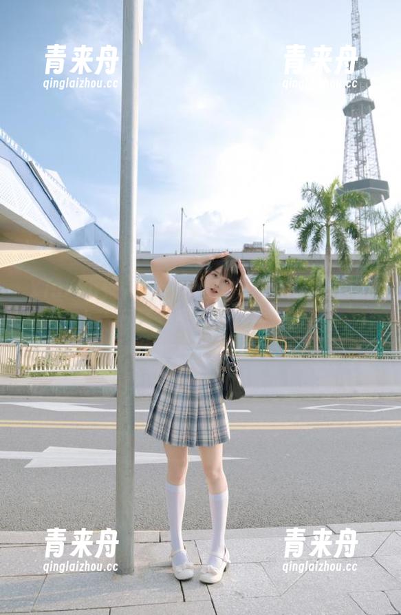 Xiuren秀人网 - 绝美与恐怖并存！西门小玉万圣节写真精选合集.txt