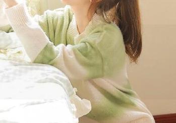 Xiuren秀人网 – 迷人金幼汐Vivian：粉色主题写真全图集，尽享每一张图片散发的生动气息！.txt