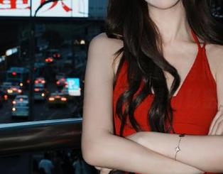 Xiuren秀人网 – 陈小喵黑白写真套图合集：每一帧都在诉说心灵的秘密.txt