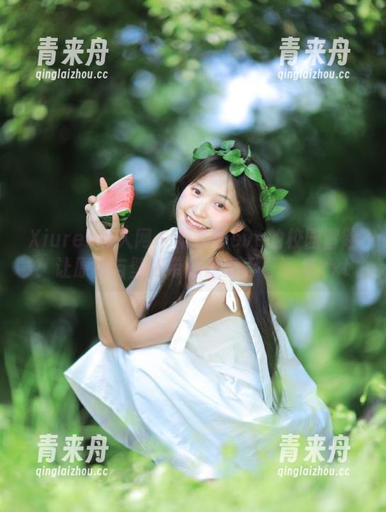 Xiuren秀人网-雨儿酱eve Xiuren秀人网 - 雨儿酱eve的校园冒险:让原图与壁纸带你感受青春活力.txt