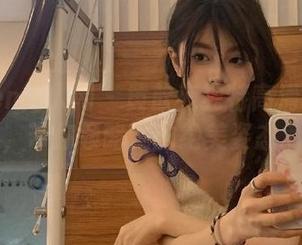 Xiuren秀人网 – 黄歆苑独特高清自拍分享，带你领略她的绝美姿态.txt