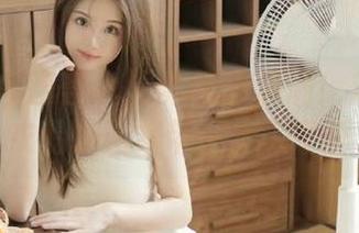 YouMi尤蜜荟 – 温柔气息满满！刘钰儿的新毛衣私拍图集带你走入冬季.txt