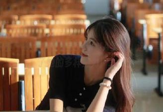 YouMi尤蜜荟 – 换个角度看娜娜TINA学姐：这些写真图片展现了她的多样魅力！.txt