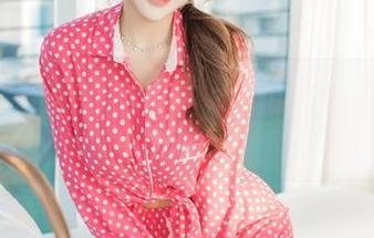 值得期待的作品：Zzyuri圣光写真集–JezzyuriPart1全景图片分享.txt