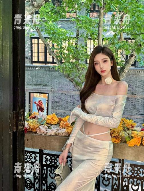 beautyleg-Dora beautyleg - 超搞笑Dora旅拍:无圣光原图挑战,让你爱上真实的尴尬瞬间!.txt